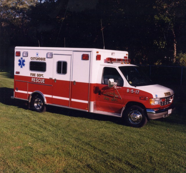 8-5-17 1993 Ford / Horton Ambulance - Now 8-5-15 used for fire police